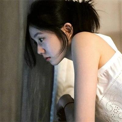 爱尼斯·格林的故事